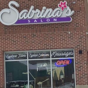 Meet your Posher, Sabrina